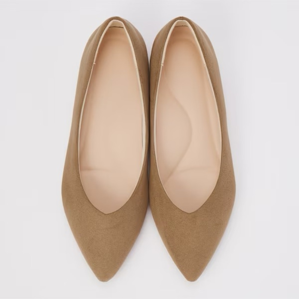 Uniqlo Comfort Feel Pointed Flats NWOT - Picture 2 of 4